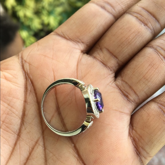 Sterling Silver Amethyst CZ Round Cut Ring - Picture 4 of 7